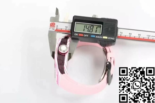 z5422913805082 a95552b86e99e11f66635e61c4168379 Richard Mille Bubba Watson Tourbillon RM38-02 1:1 Meilleure édition Bracelet en caoutchouc blanc