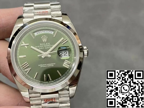 z5492147042585 485300c0998ecc035b4113ddc5288c2b Rolex Day Date 40 - 228206-0027 QF Factory 1:1 Best Edition Cadran vert