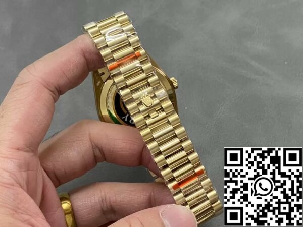 z5492566503001 011f244f48f8108682ef82cac186ef4d Rolex Day Date 40 m228238-0042 Ezüst számlap 1:1 Best Edition Counterweight Version 183 gramm QF Factory