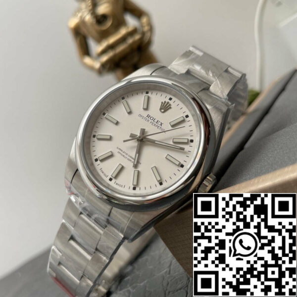 z5553061118455 6c2af8f054562c082636732c883eba23 Rolex Oyster Perpetual 114300 39MM TW Factory 1:1 Best Edition Fehér számlap