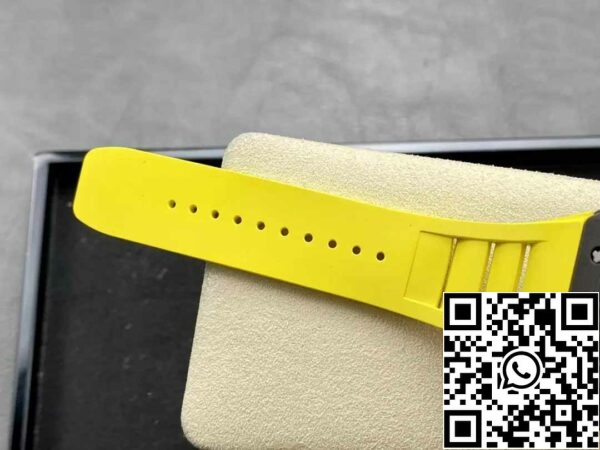 z5580697938626 a581a7d6ea99c5d1bcd68de39e352f7a Richard Mille RM035-02 T+ Factory 1:1 Best Edition Carbon Fiber Case Yellow Rubber Strap ao chép)