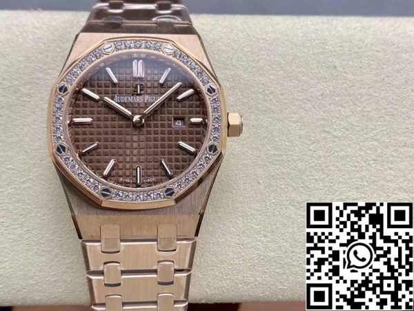 z5741859485866 d5cc863c39e56f8d75724b488f4f7748 Audemars Piguet 67651 Кварцевые 33 мм 1:1 Best Edition ZF Factory Коричневый циферблат Розовое золото