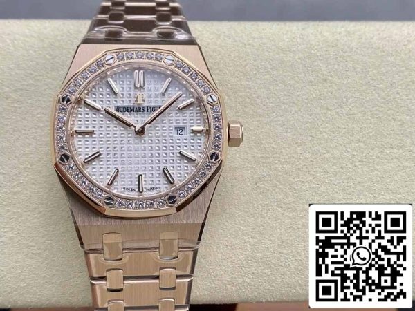 z5742671225226 3cdc7d3775f8c9628bb80a5282506d49 Audemars Piguet 67651 Quartz 33mm 1:1 Best Edition ZF Factory White Dial Rose Gold Diamond