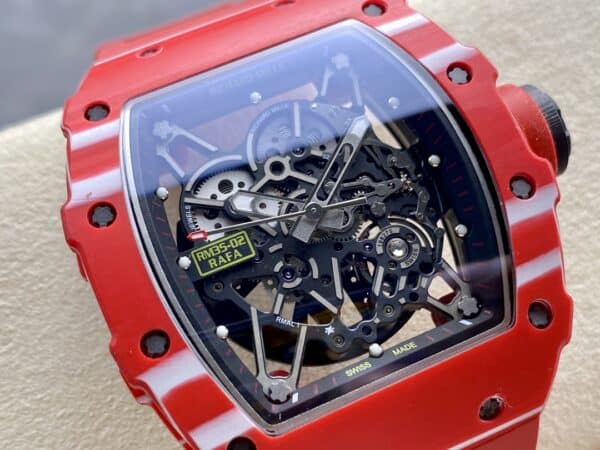 i1723843273 6680 3 Richard Mille RM035-02 1:1 Najlepszy klon R7 Factory Czerwona koperta z włókna węglowego Czerwony pasek