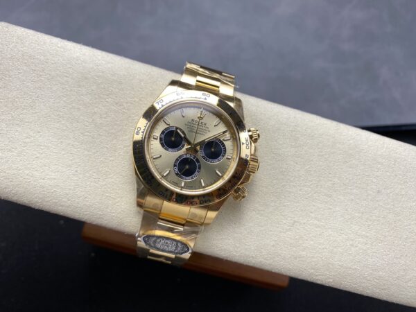 i1726346448 5475 1 Rolex Cosmograph Daytona m126508-0006 Najboljši klon Čista tovarna 4131 Gibanje Rumeno zlato