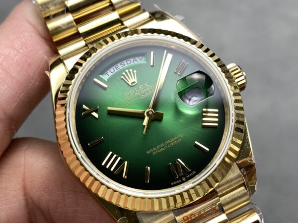 i1724951425 2888 1 Rolex Day Date M128238 QF Фабрика 1:1 Super Clone Numeral Green Dial