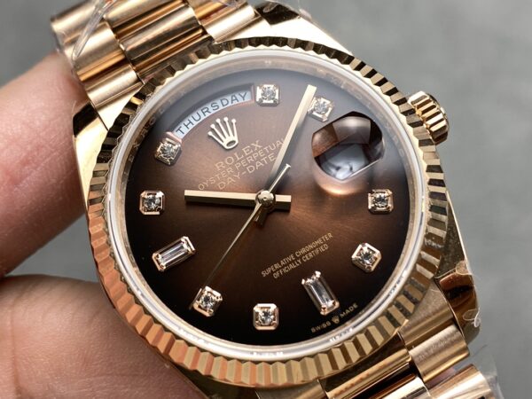 i1724952240 2944 1 Rolex Day Date M128235-0037 омбре Dialmond Dial QF Factory 1:1 Super Clone Rose Gold 36