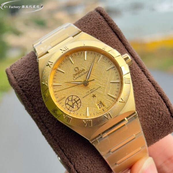 a1731932503237 1377 Omega Constellation 131.50.41.21.99.001 Yellow gold 41 mm 1:1 Best Clone V+ Factory