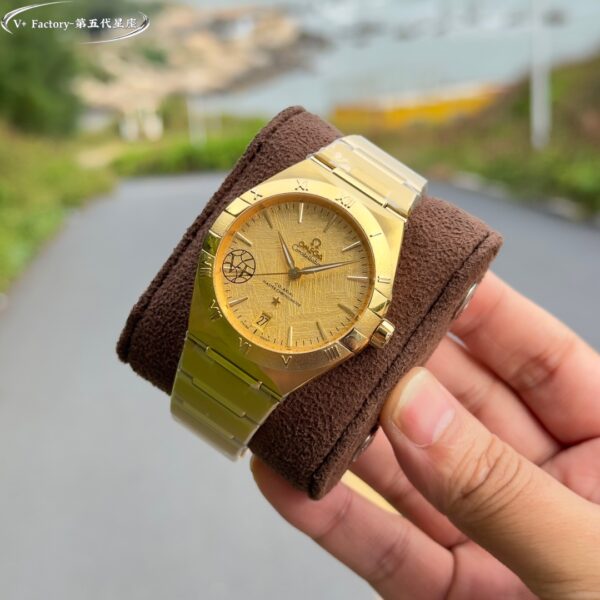 a1731932503237 8605 Omega Constellation 131.50.41.21.99.001 Yellow gold 41 mm 1:1 Best Clone V+ Factory