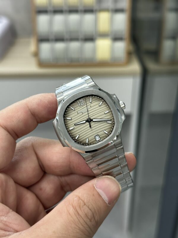 a1739627474023 3622 Patek Philippe Nautilus Ladies 7118/1R-001 from 3K Factory Stainless Steel 2025 Version