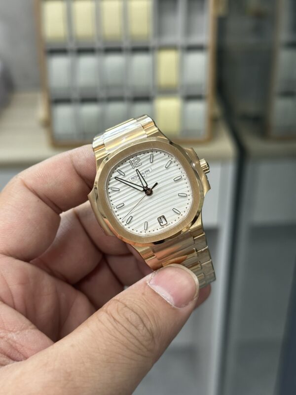 a1739627529837 2541 Patek Philippe Nautilus Ladies 7118/1R-001 Rose Gold 1:1 Best Clone 3K Factory